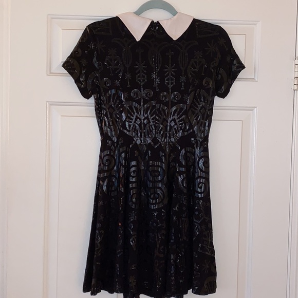 ((52 Likes!! This!! NWT KILLSTAR midi dress w/a Peter Pan collar ( Wednesday ?) - Picture 9 of 15